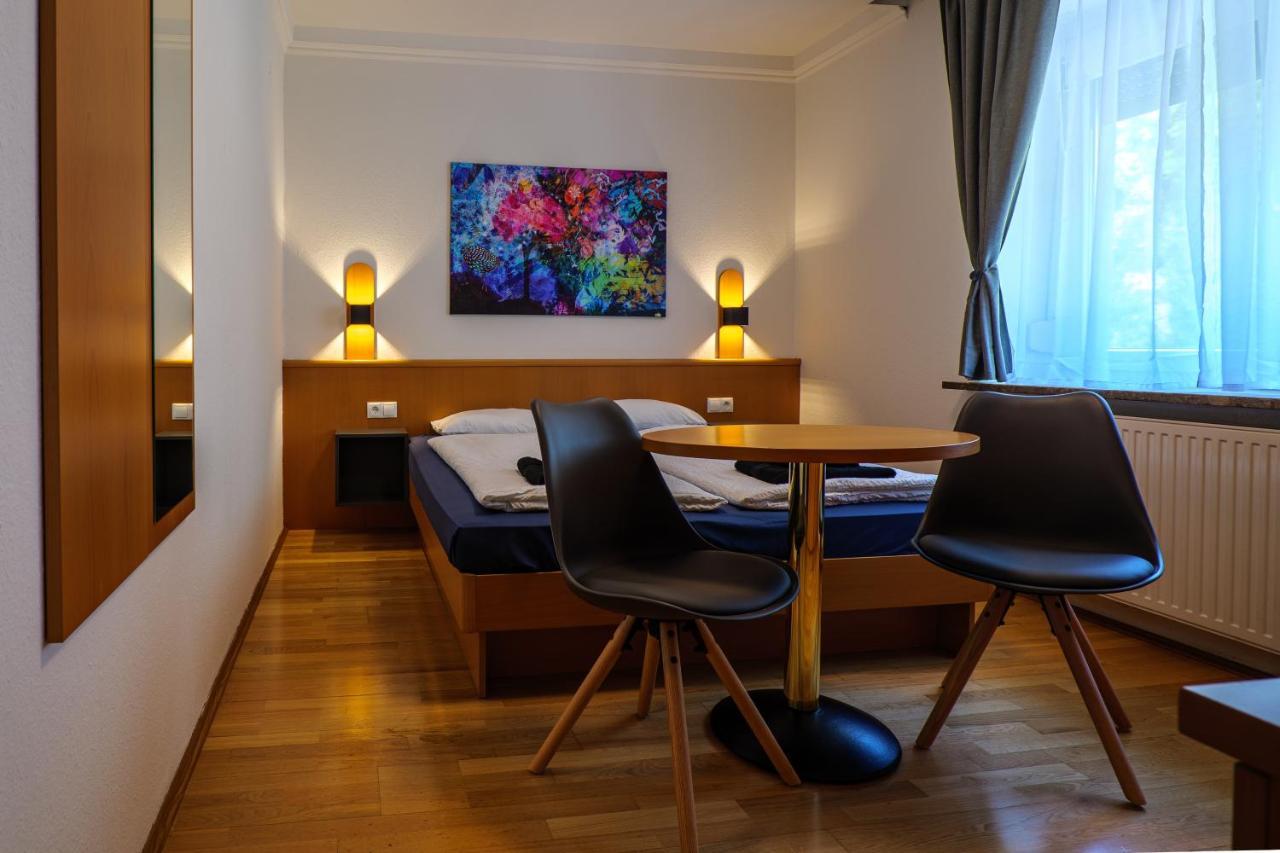 Flataid Gaestehaus Graschi - Steinbergstrasse Грац Екстериор снимка