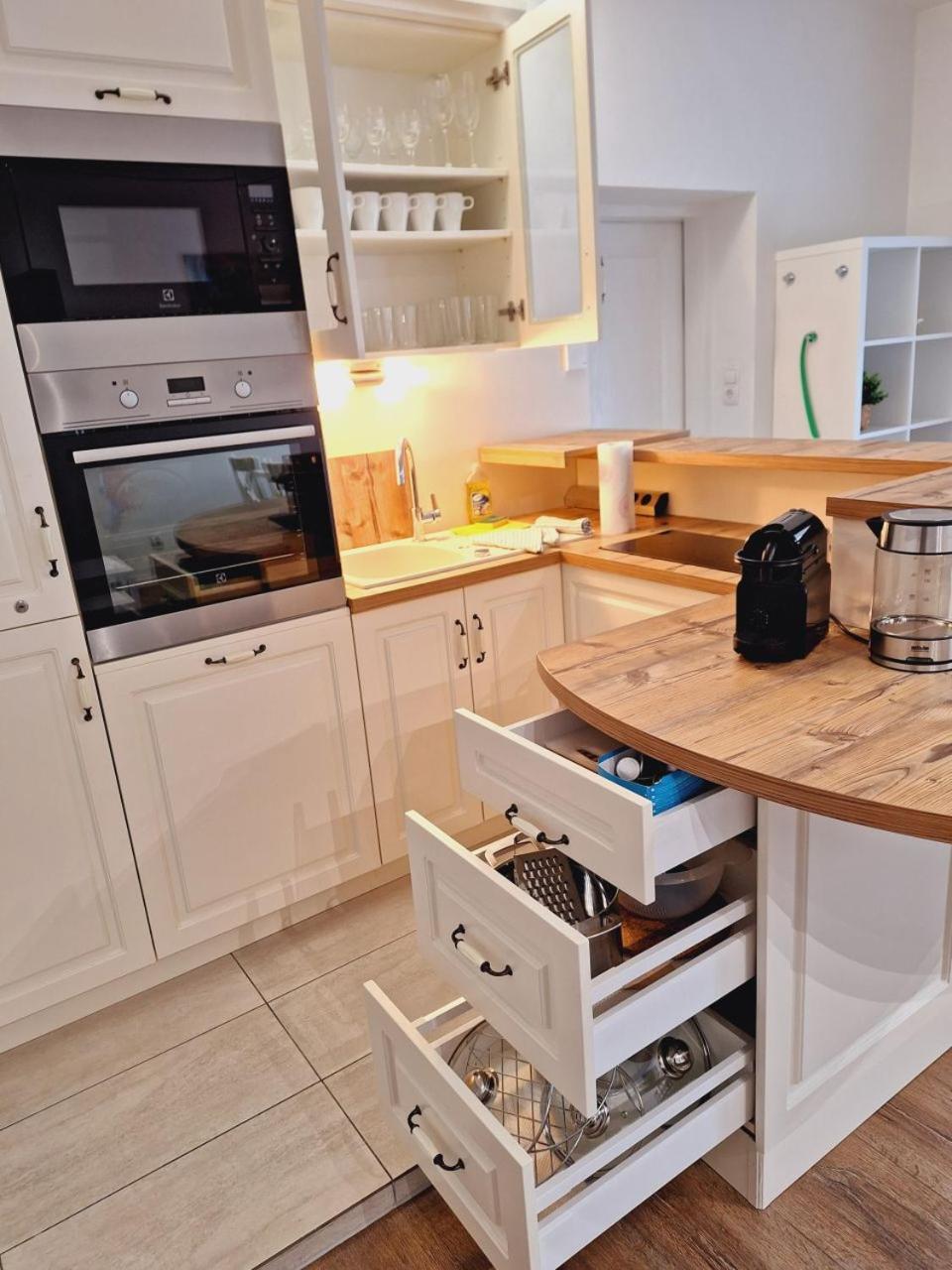 Flataid Gaestehaus Graschi - Steinbergstrasse Грац Екстериор снимка