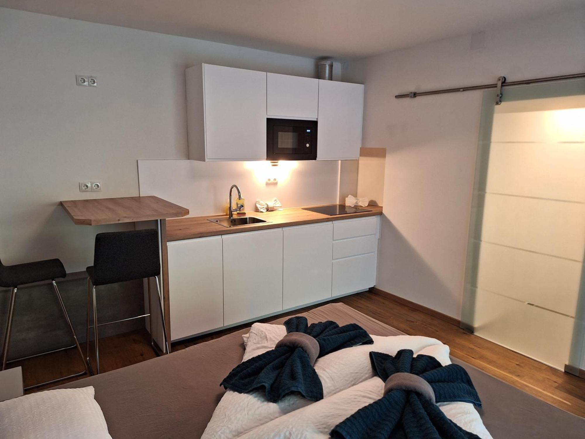 Flataid Gaestehaus Graschi - Steinbergstrasse Грац Екстериор снимка